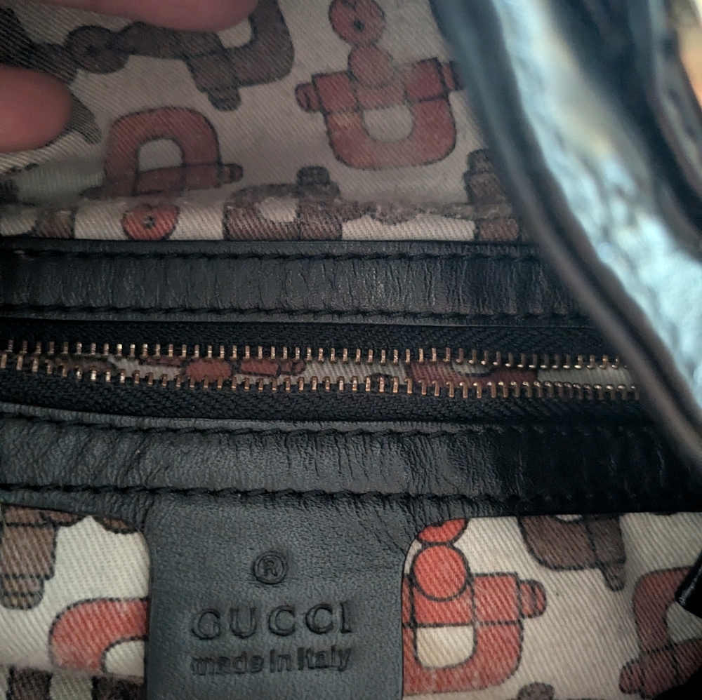 Gucci Authentic Vintage Hand Black LeatherMonogram - Picture 12 of 16